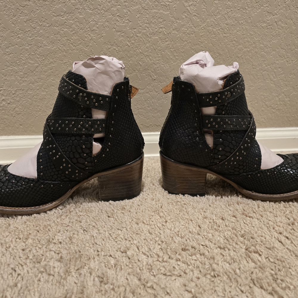 freebird saphire boots - Picture 3 of 6